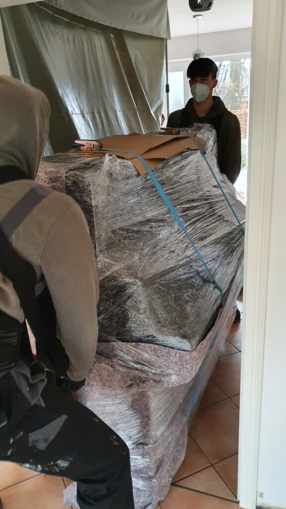 Abtransport eines Klaviers durch Klaviertransport Lüneburg